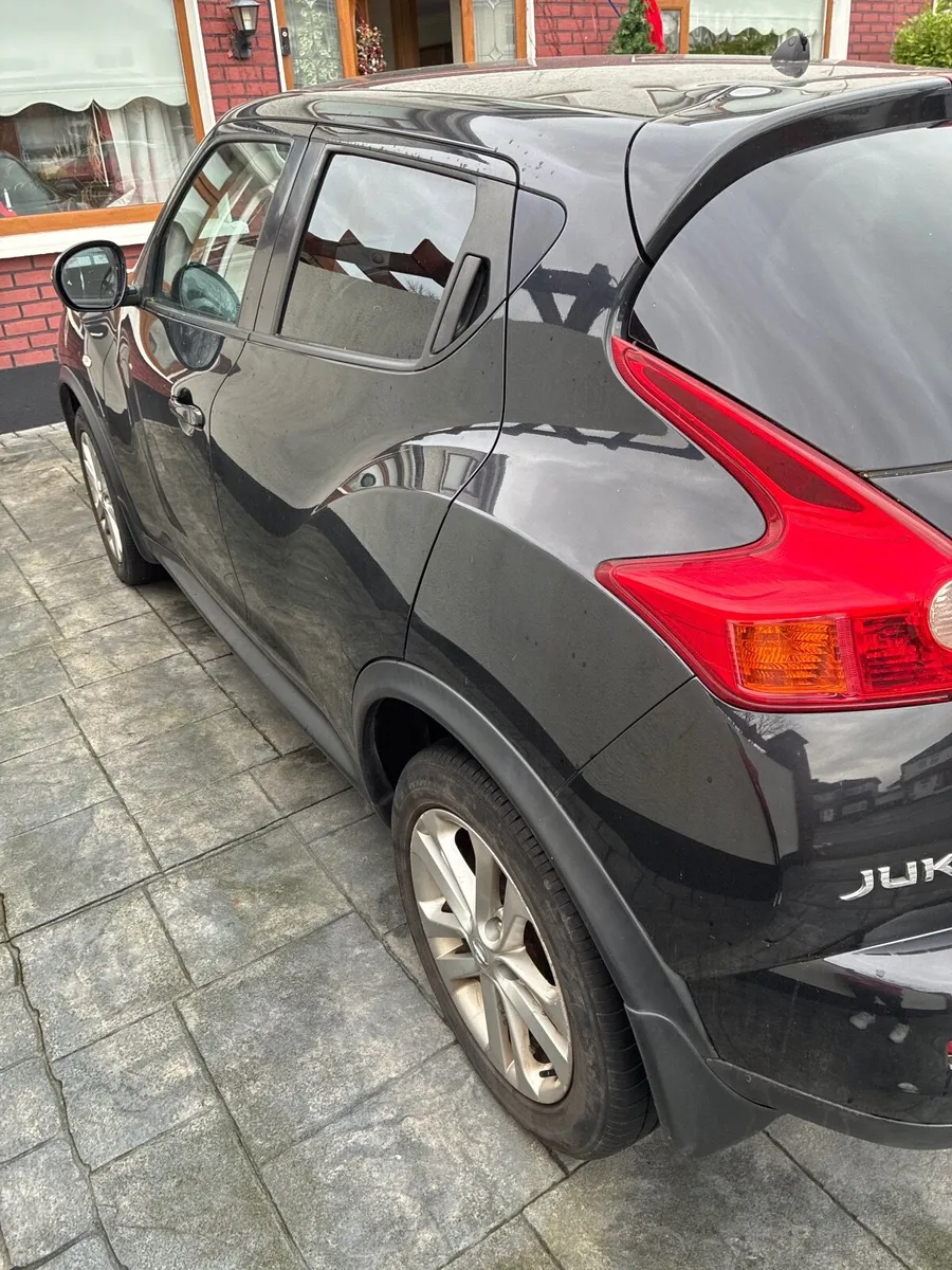 Nissan Juke 2011 Automatic - Image 3
