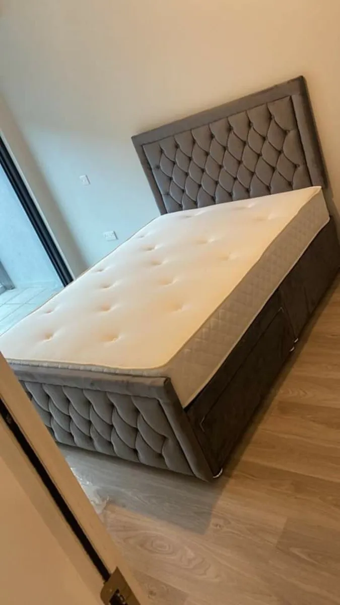 King beds available for cheap - Image 1