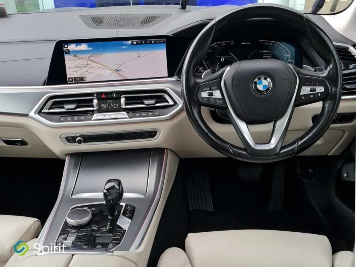 BMW X5 XDrive 45e Sun Roof - Image 4
