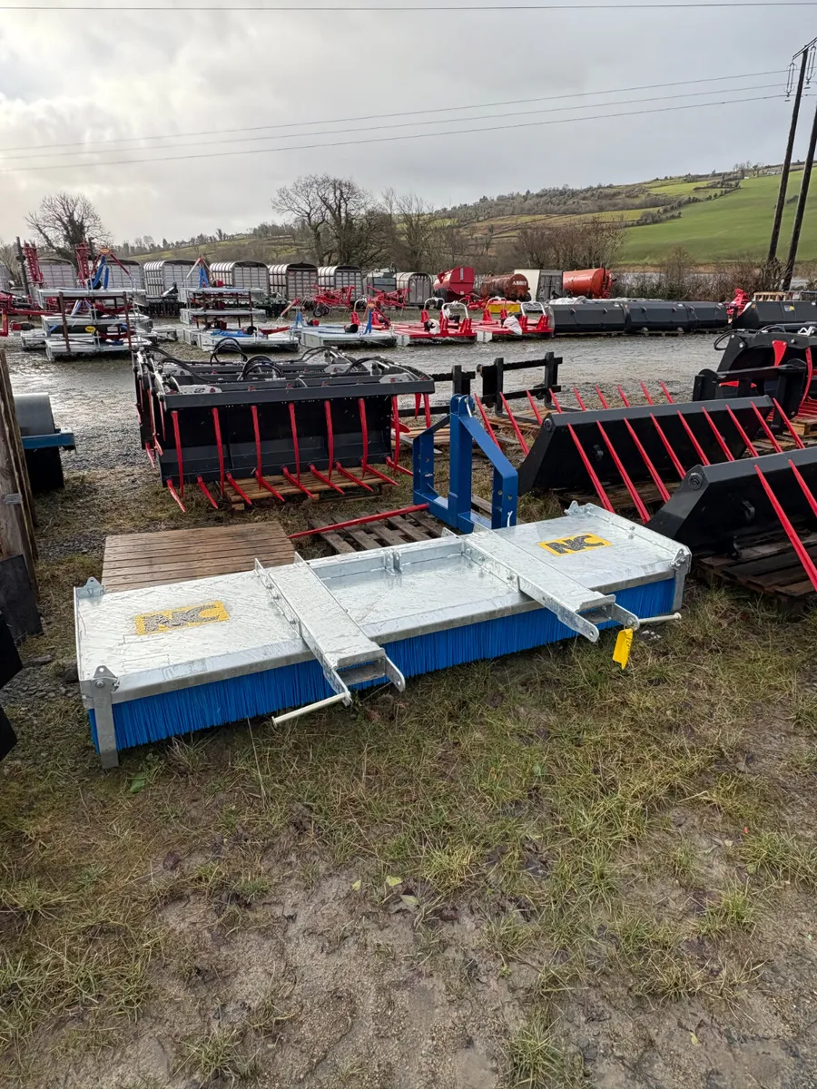 New NC Yard Sweeper Brush 2.5MTR - Image 3