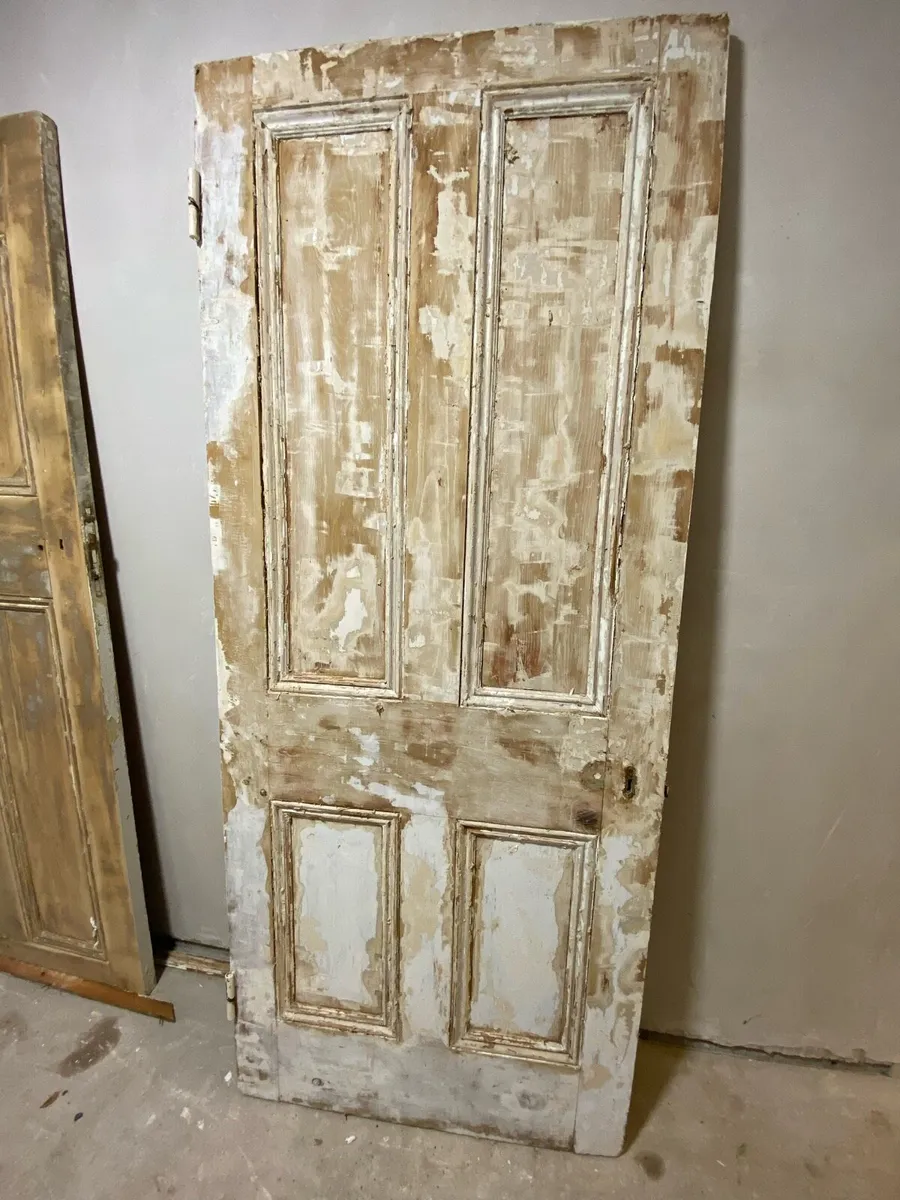 Georgian 4 Panel Reclaimed Pine Doors with handles - Image 2