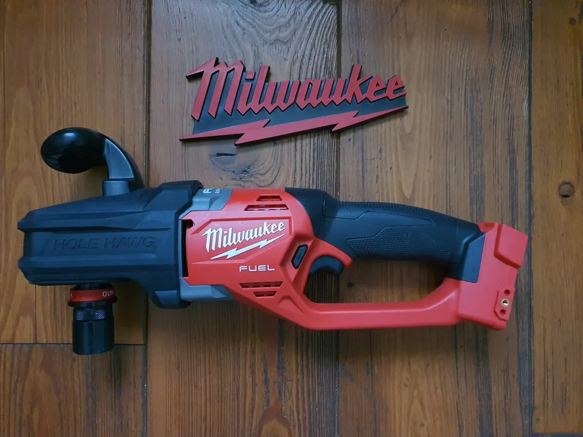 Milwaukee M18 Fuel QUIK-LOK Hole Hawg - Image 1