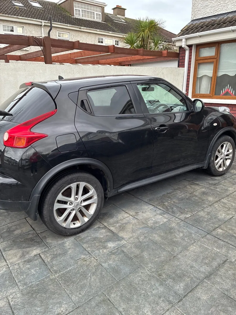 Nissan Juke 2011 Automatic - Image 4