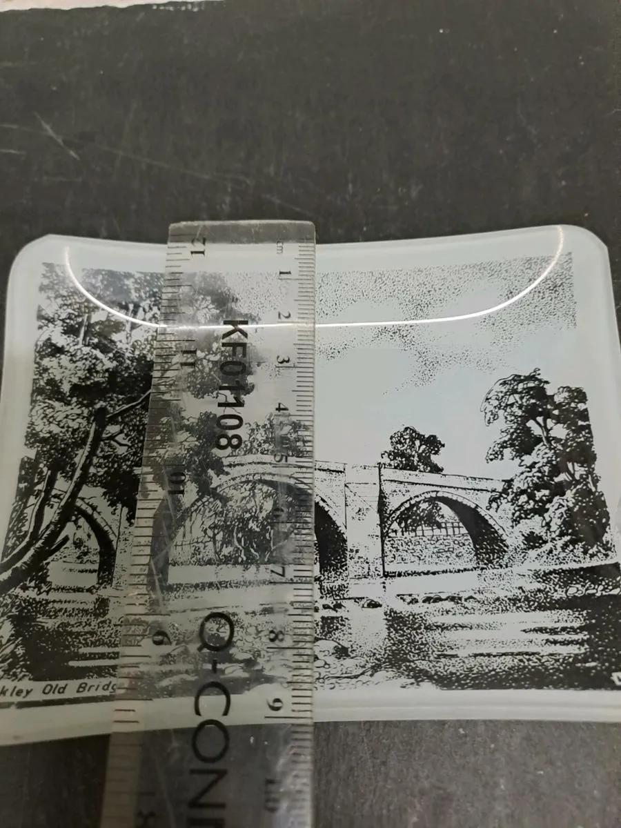 Vintage Ilkley Old Bridge Glass Trinket Dish - Image 2