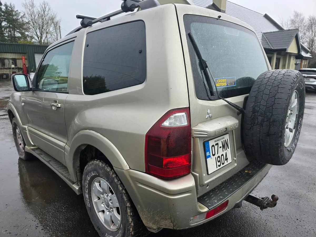 Mitsubishi Pajero 2007 - Image 3