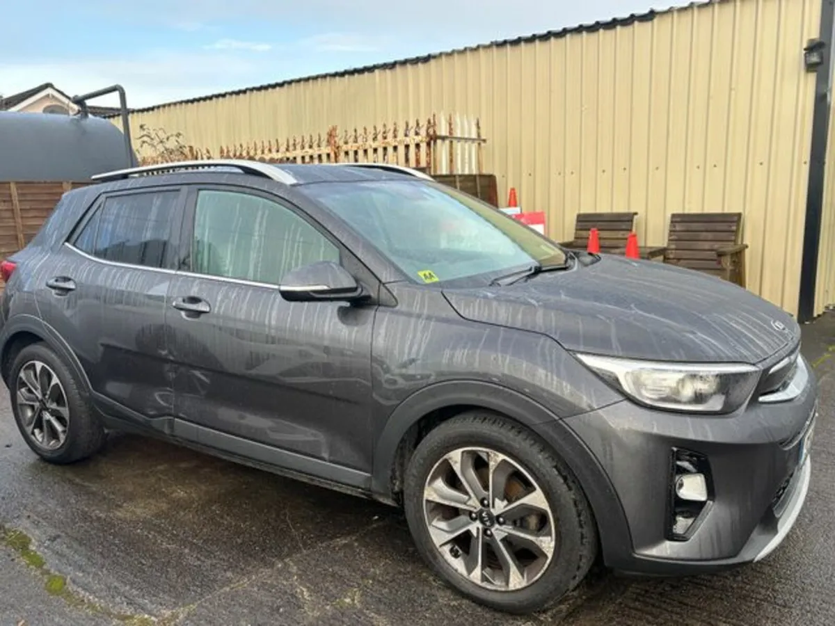 Kia Stonic K3 Edition 1.6 diesel 5DR Hatchback - Image 2