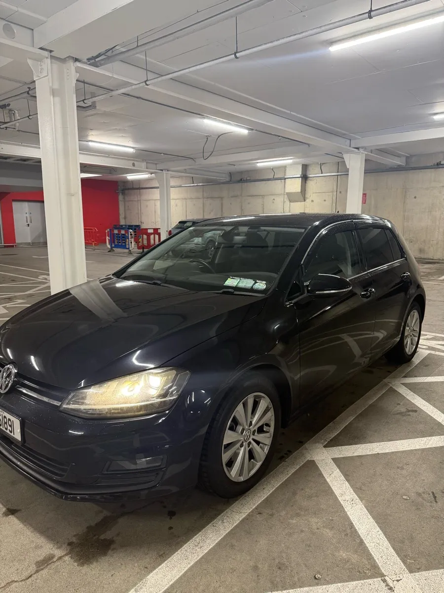 2015 Volkswagen Golf 1.2 Petrol DSG Automatic - Image 3