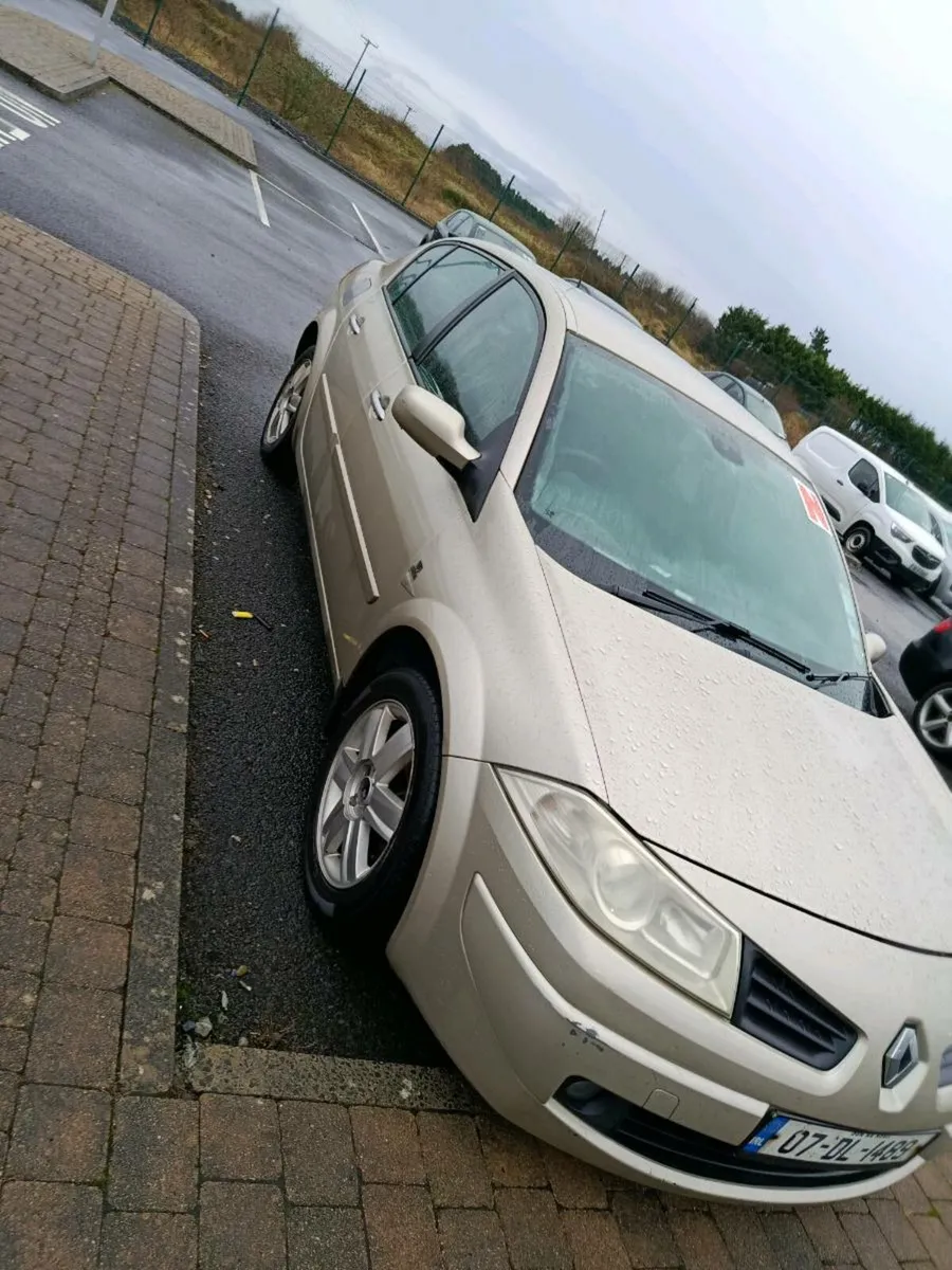 Renault Megane car - Image 1