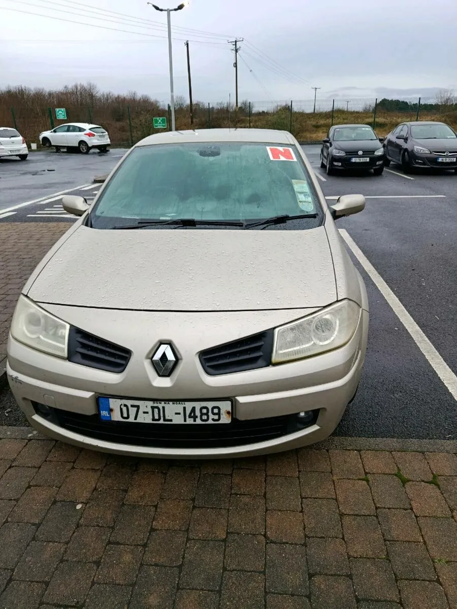 Renault Megane car - Image 2