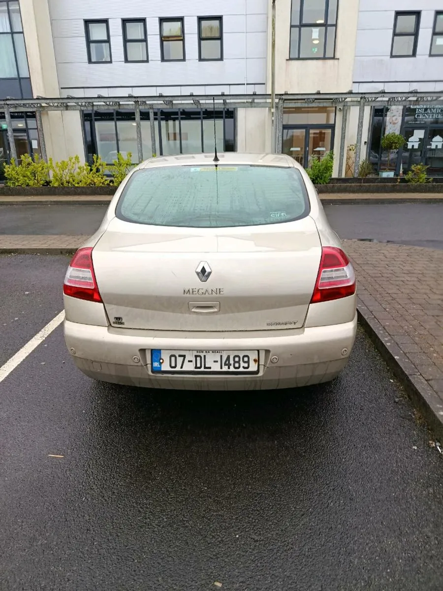 Renault Megane car - Image 3