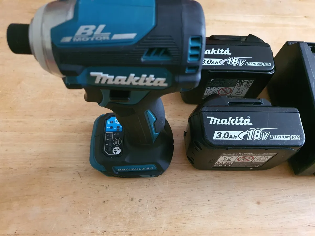 18V Makita Brushless Impact + Drill Combo kit - Image 2