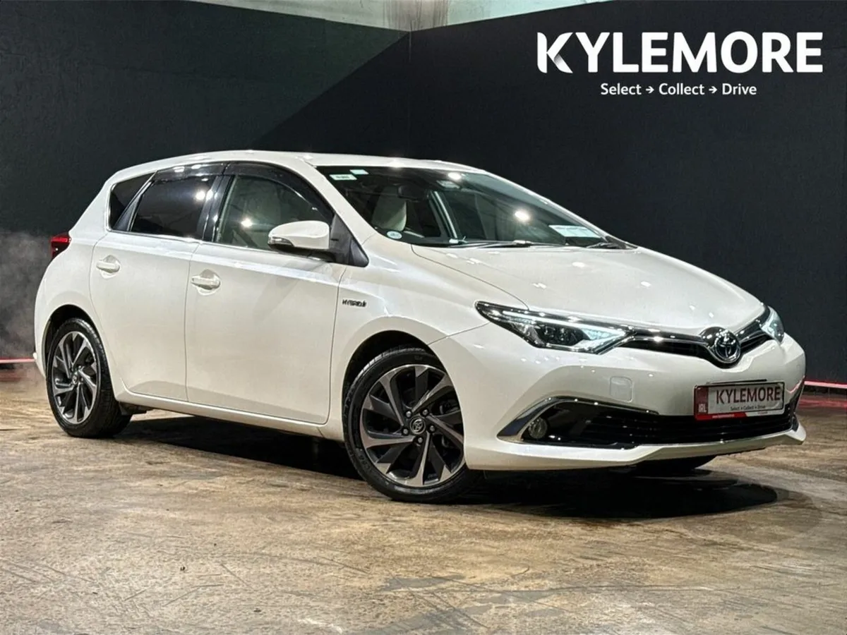 Toyota Auris 1.8 AUTOMATIC HYBRID - ALLOY WHEELS - - Image 1