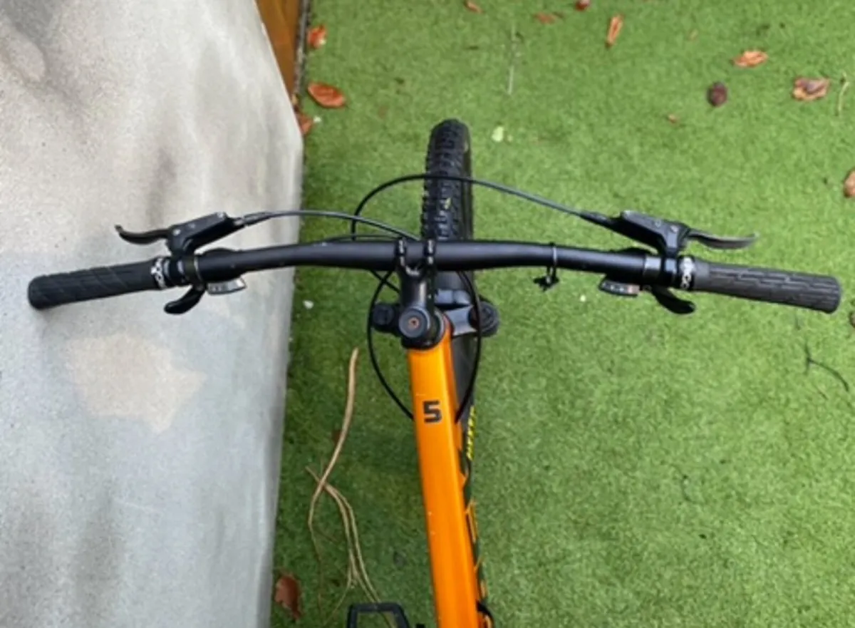 Trek Marlin 5 2021 Size M - Image 3