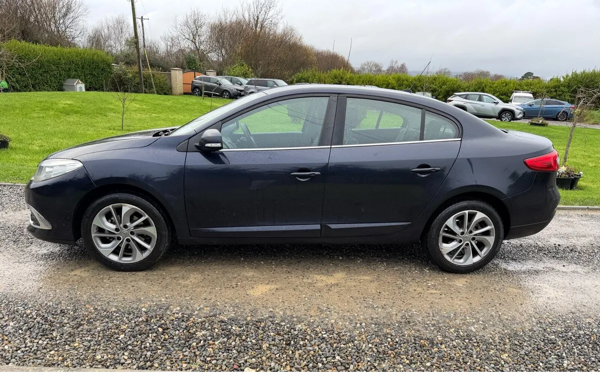 Renault Fluence Taxed & Tested - Image 3