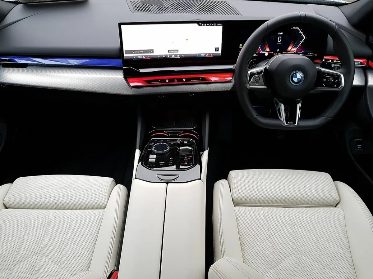 BMW 5-Series 530e M Sport Pro - Image 4