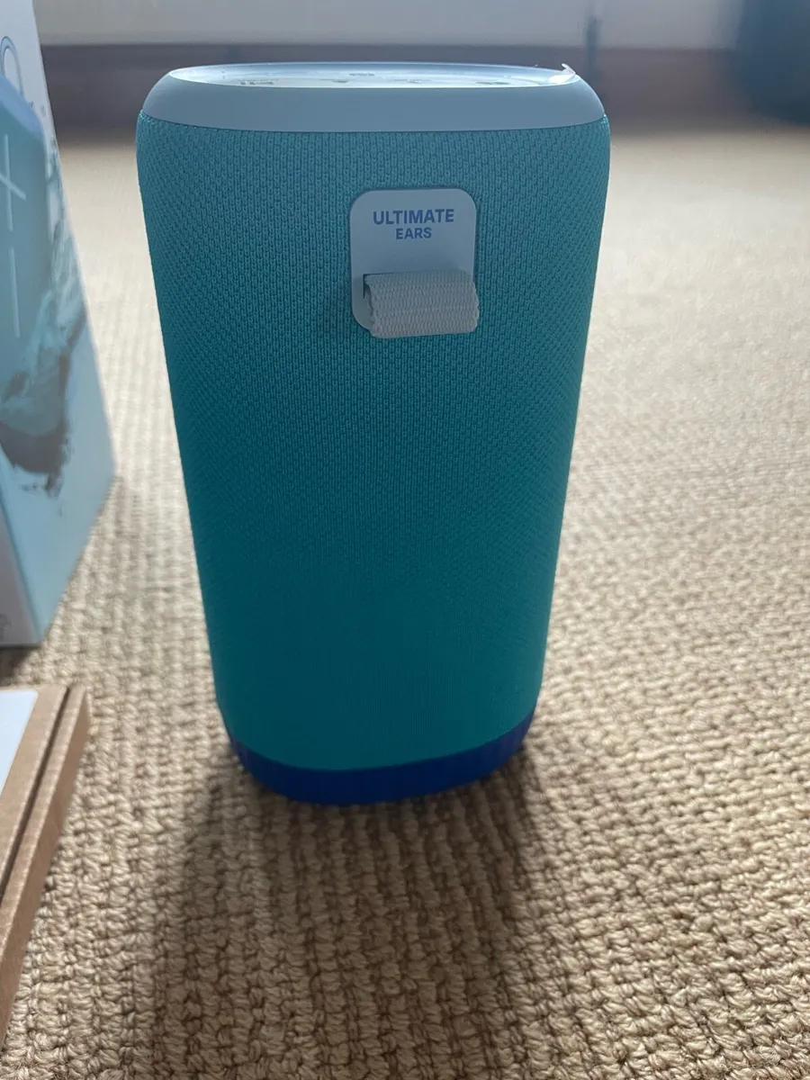 Bluetooth Portable Speaker - Image 4
