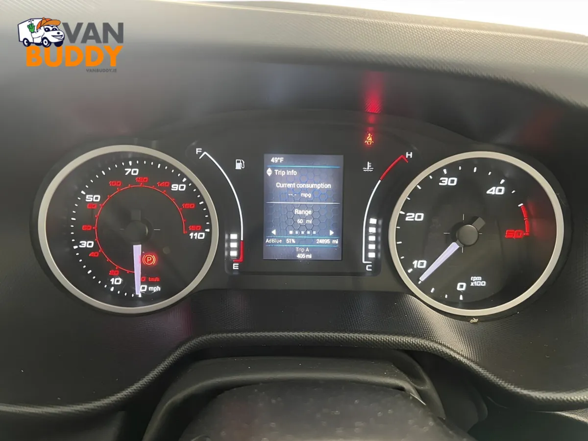 Iveco Daily D HPI 14V 35C 3750 2.3 Luton Box Van - Image 3