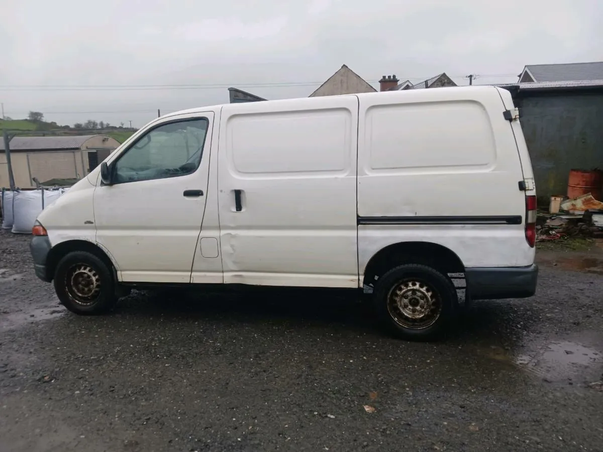 2004 toyota hiace ...tested 06/2026 - Image 4