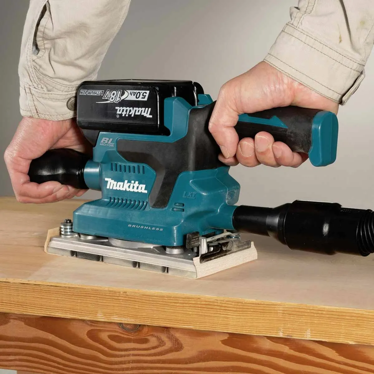 18V Makita Brushless Cordless Sander - Image 4