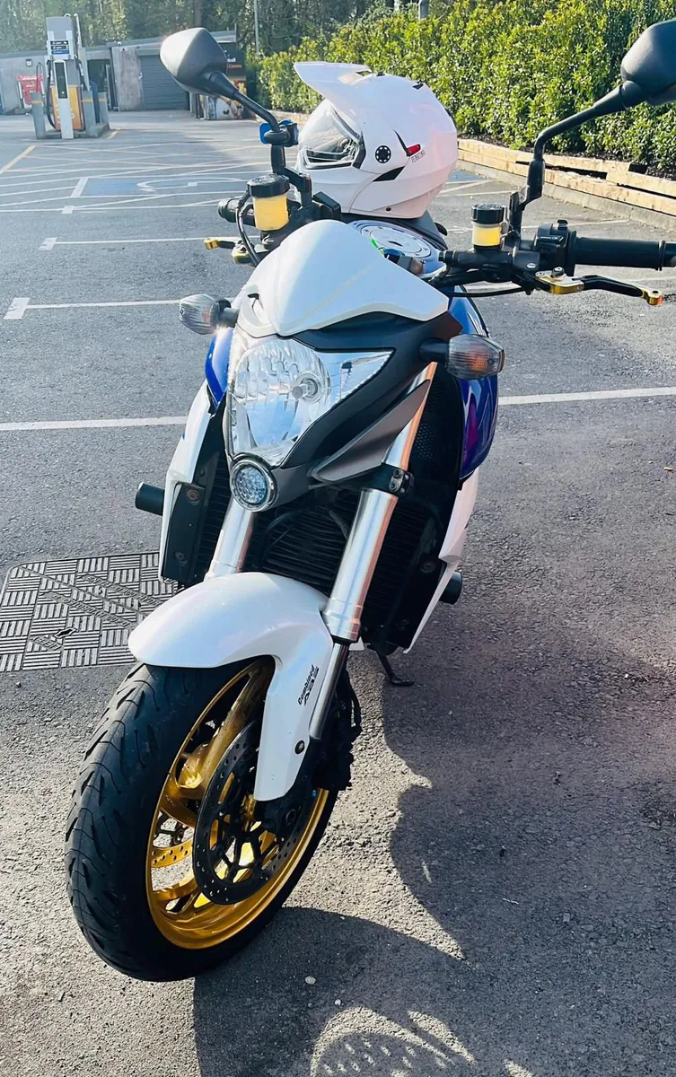 Honda CB 1000 Ra-d (2010) with low mileage. - Image 2