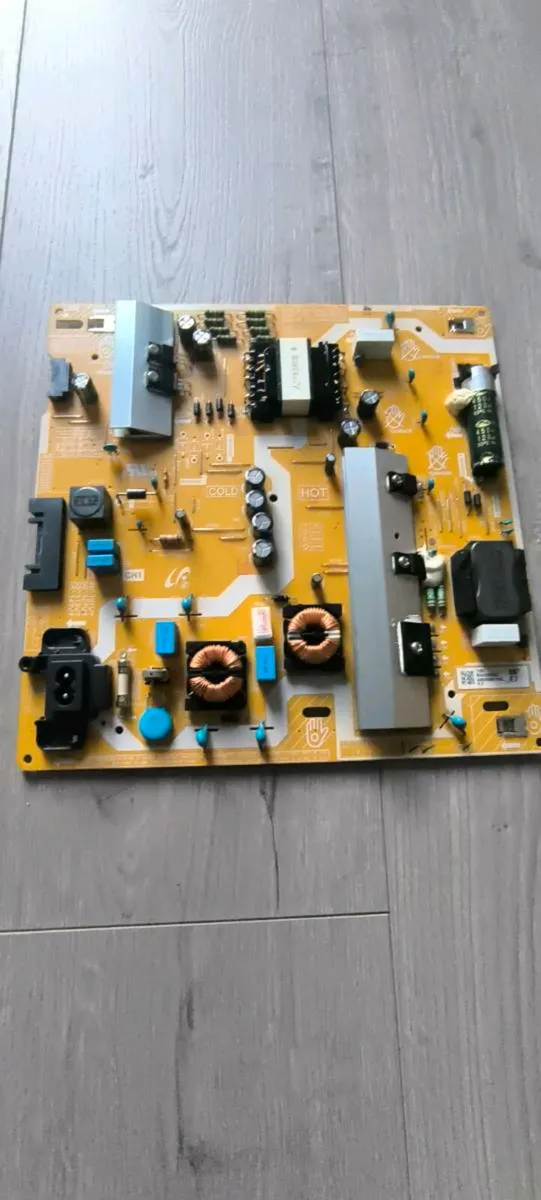 TV SAMSUNG, PARTS - Image 1