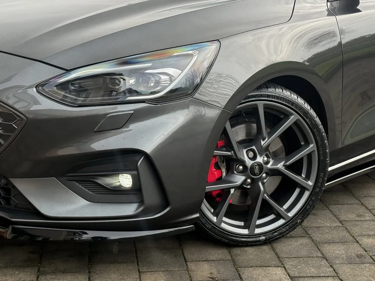 2020 Ford Focus ST Ecoblue - Image 2