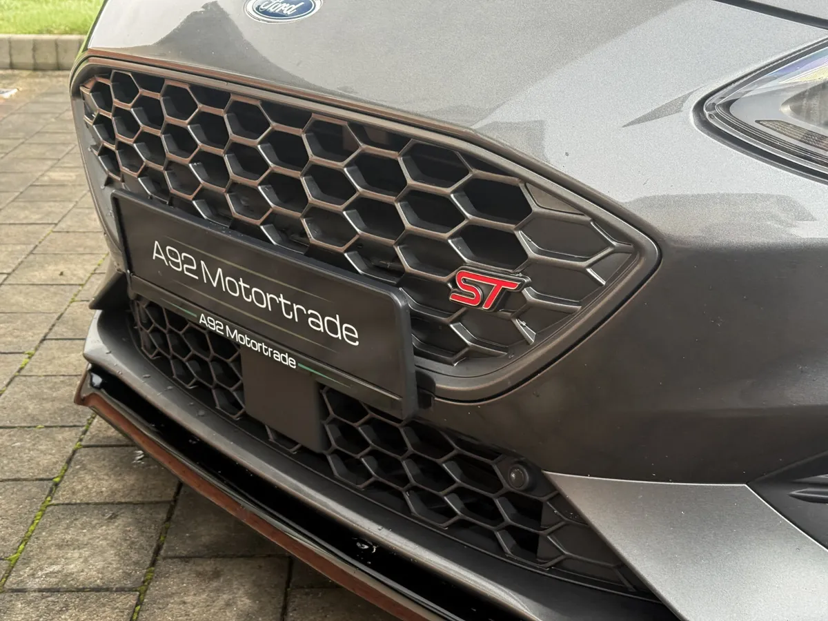 2020 Ford Focus ST Ecoblue - Image 4
