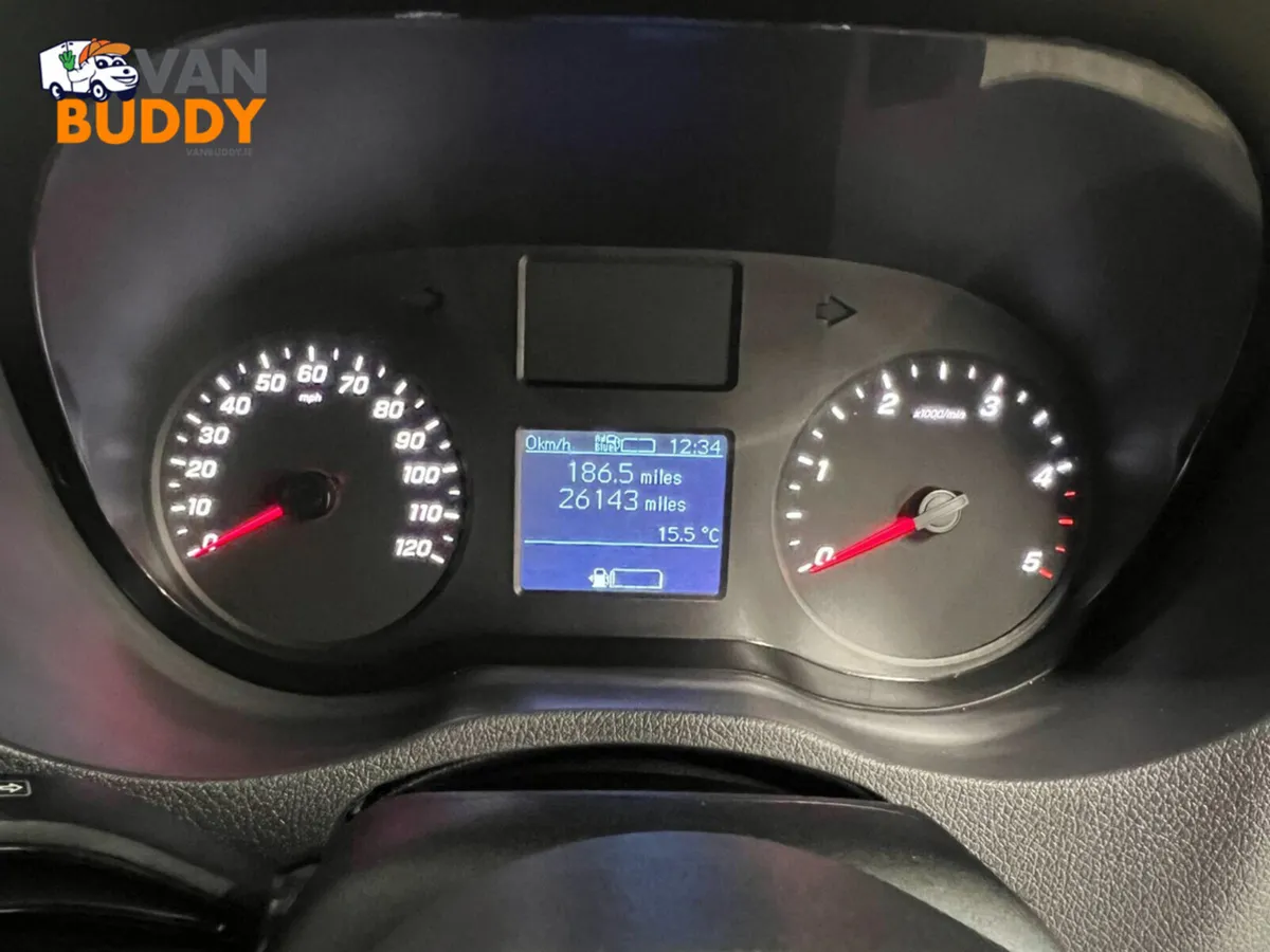 Mercedes-Benz Sprinter 2.0 315 CDI Luton Box Van - Image 4