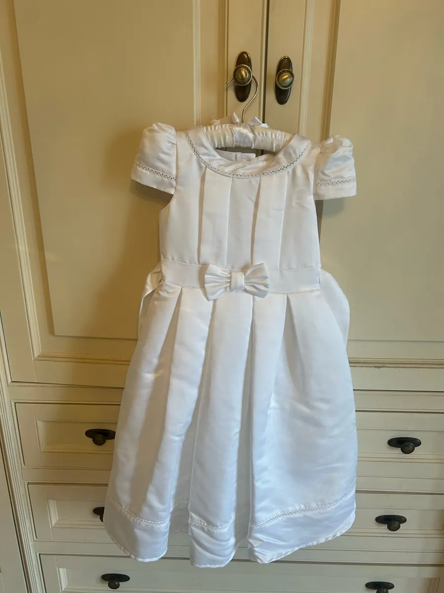 Holy communion dress - Image 1