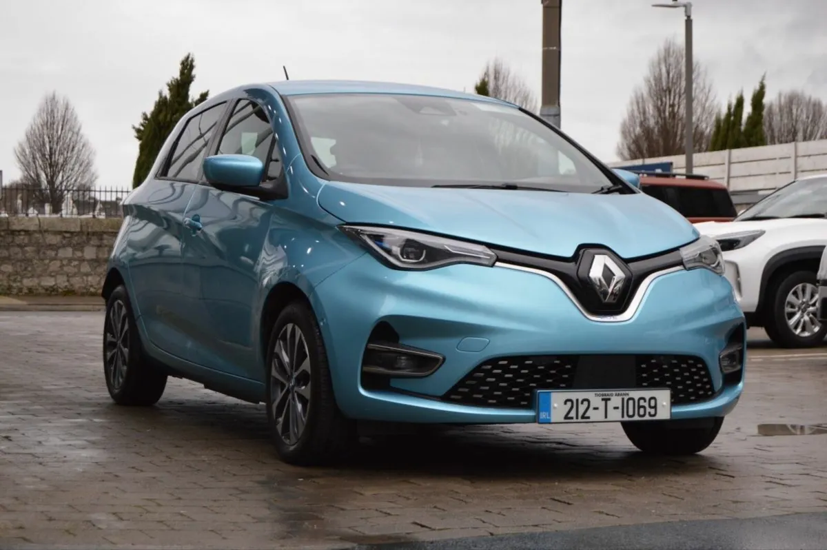Renault Zoe R135 Z.E 50 GT Line CCS Rapid charge - Image 3
