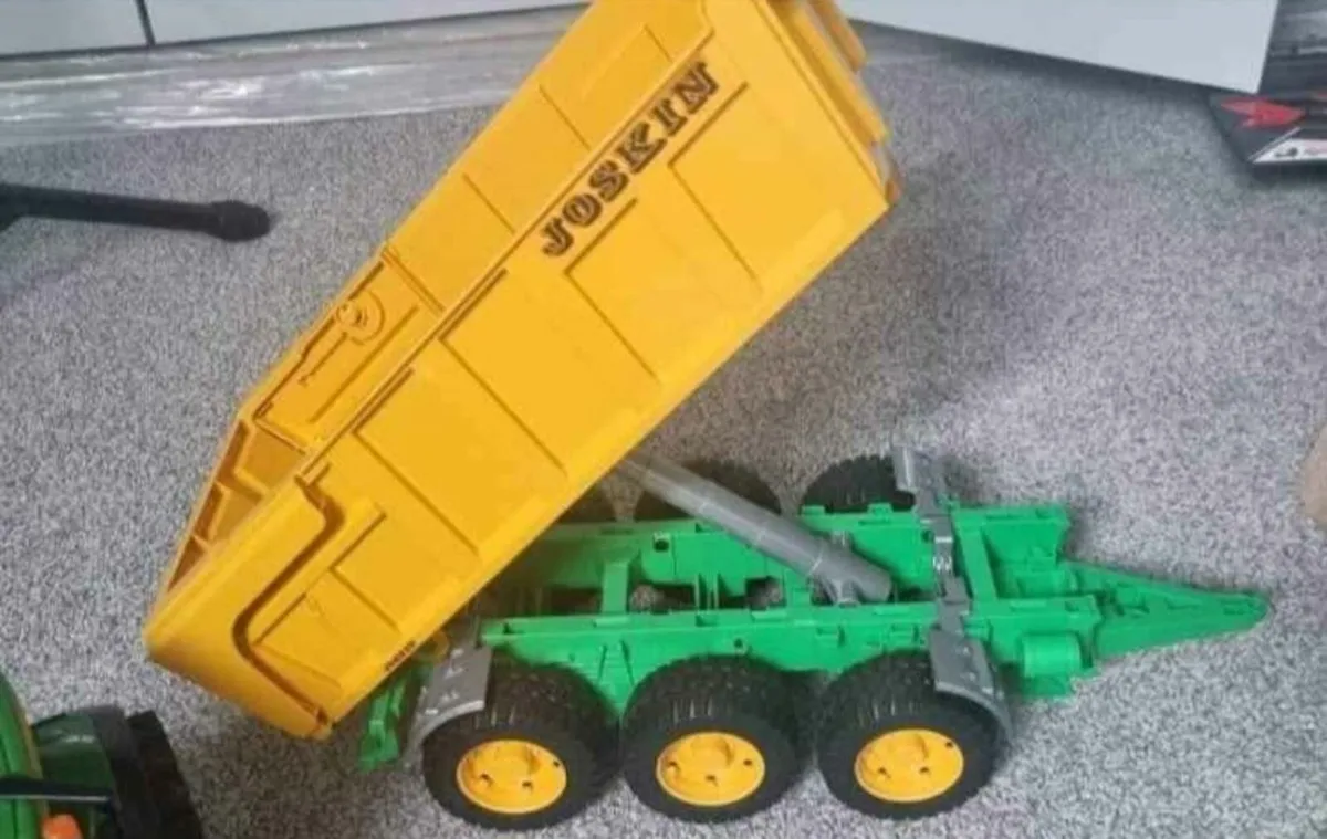 Kids toy tractors - Image 3