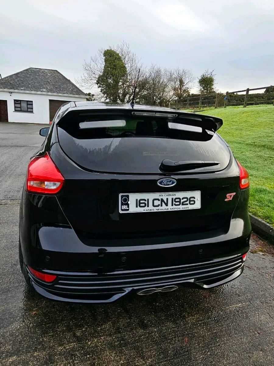 Ford Focus ST-3 - Image 2