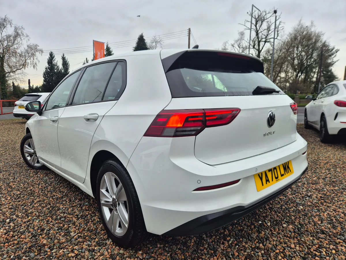JAN 2021 VOLKSWAGEN GOLF 1.0 TSI LIFE 5DR - Image 3