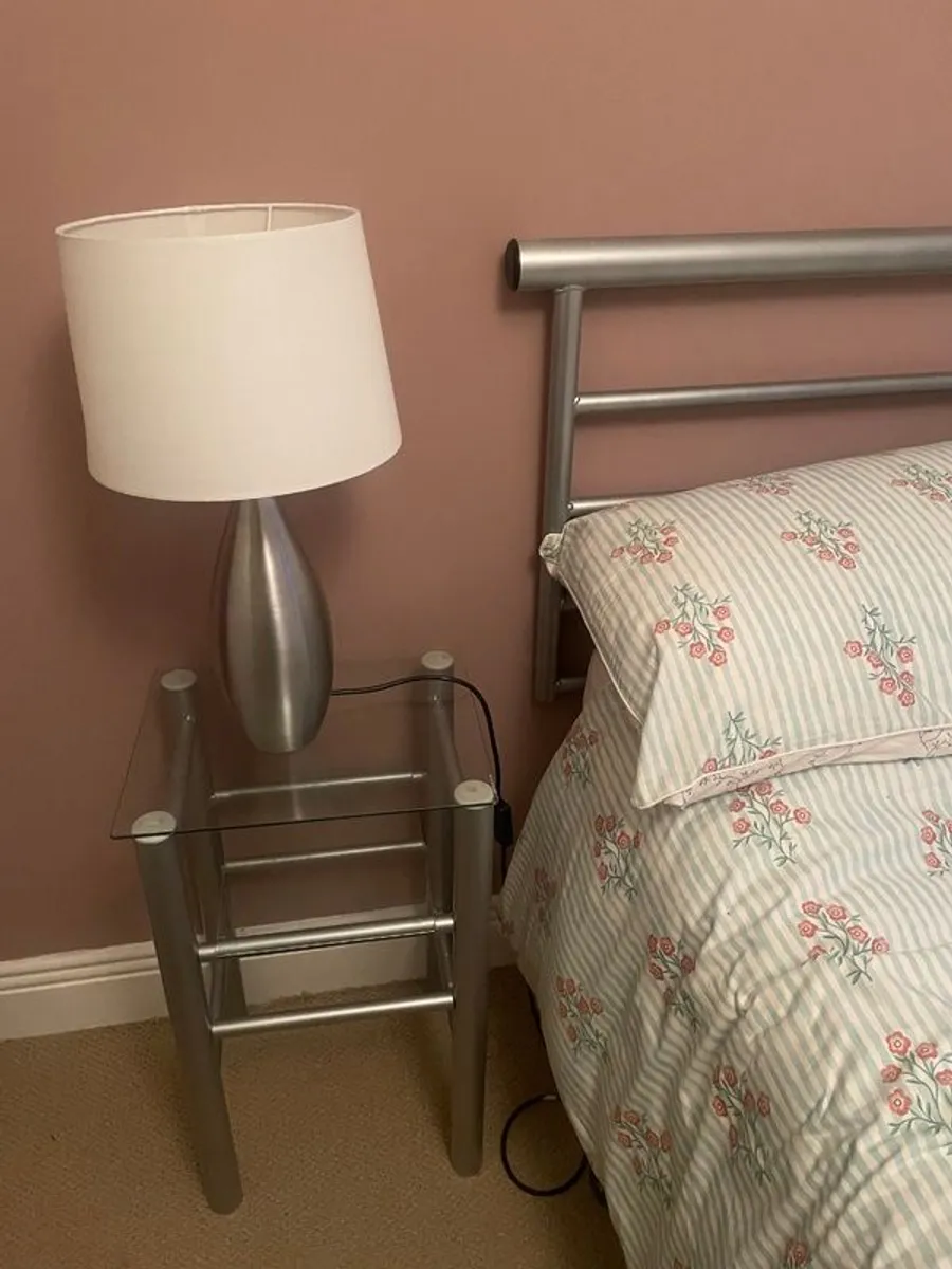 Headboard, bedside table and lamp - Image 1