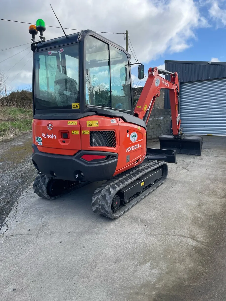 Kubota KX030-4 - Image 4