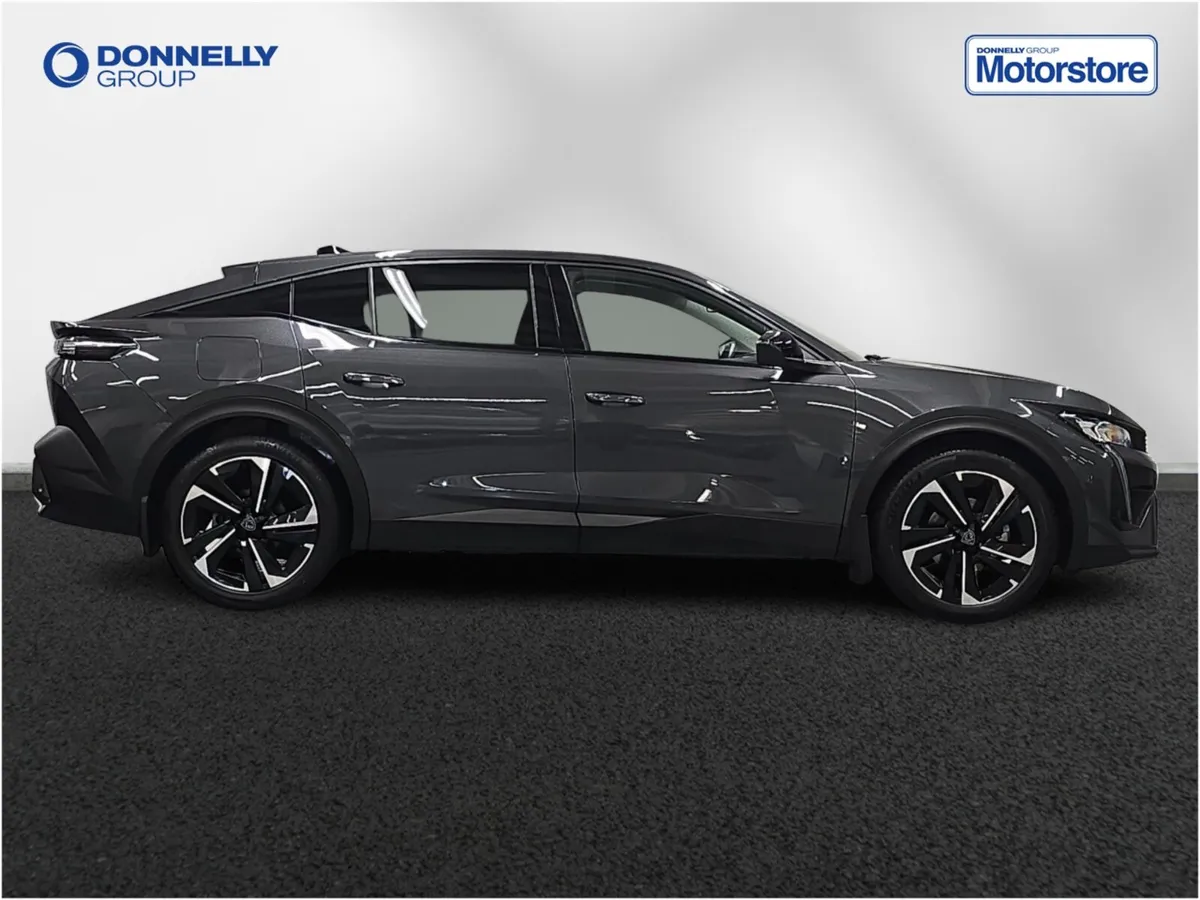 Peugeot 408 Fastback Allure Premium - Image 3