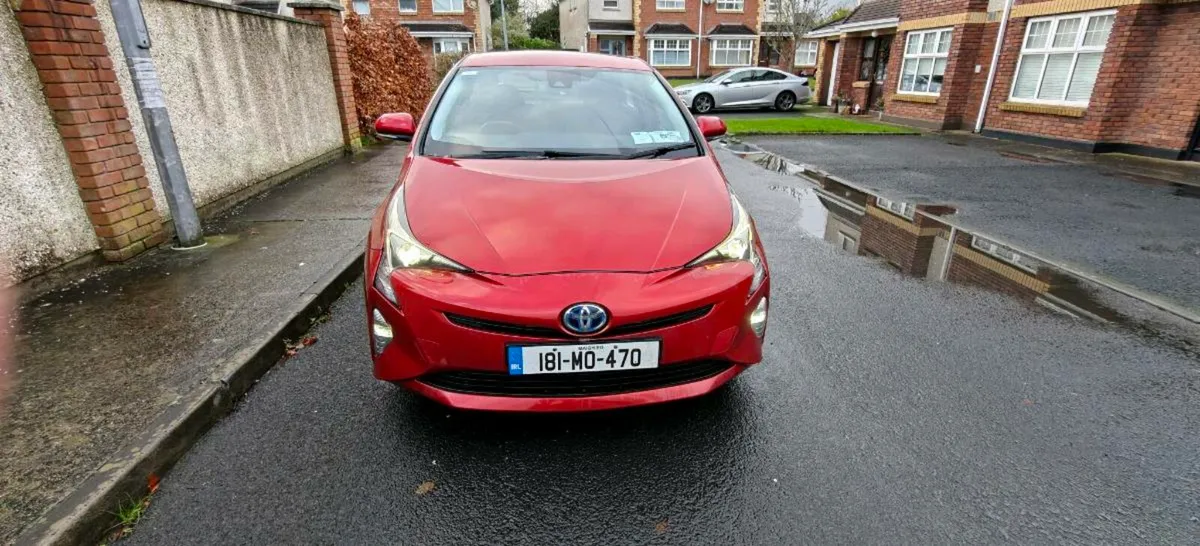 Toyota prius - Image 4