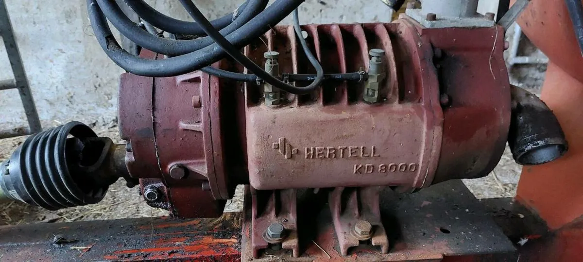 Slurry Muck Spreader, Fertiliser Spreader, Trailer - Image 2