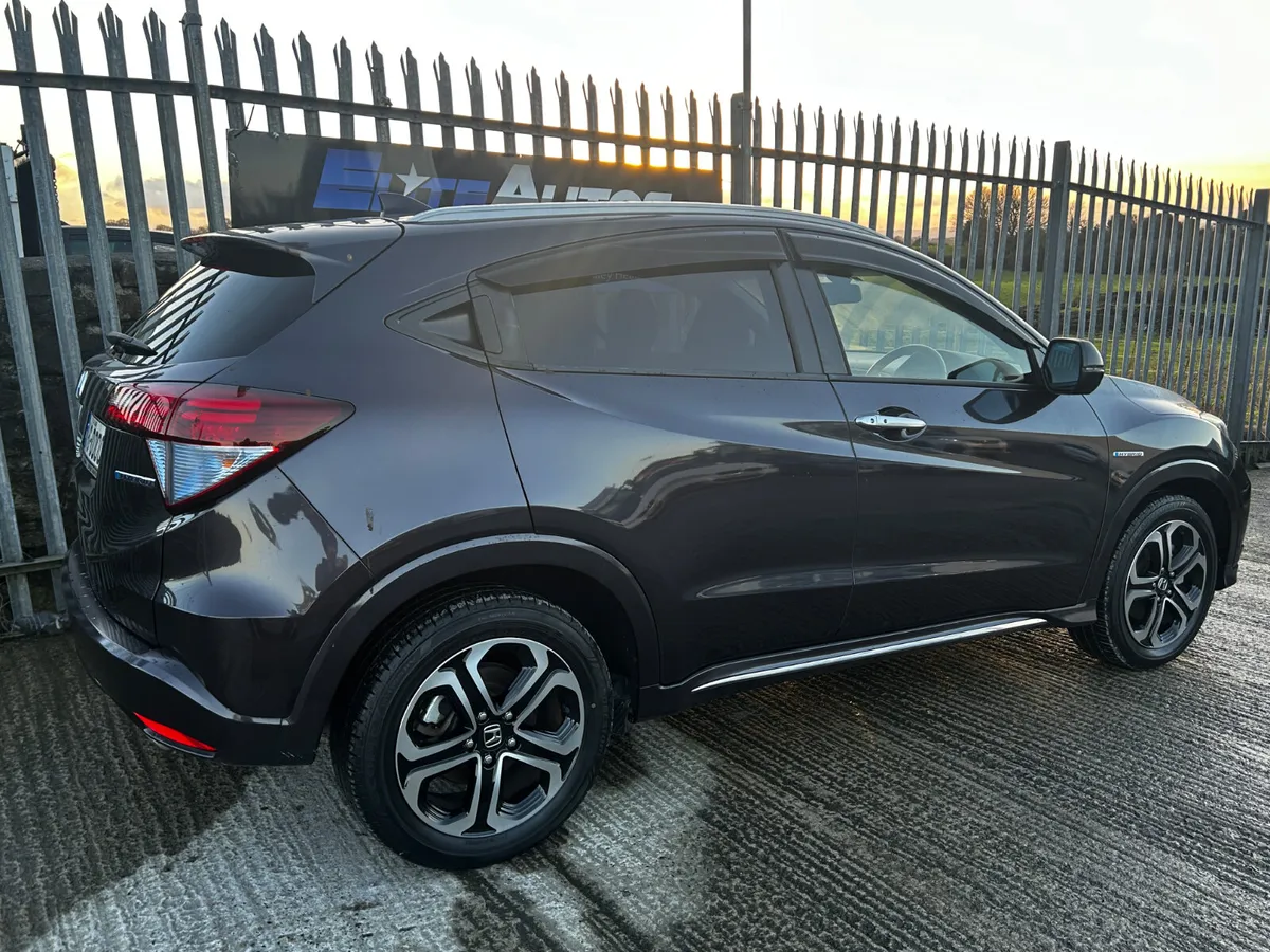 Honda Vezel SelfCharging Hybrid 2016 - Image 2