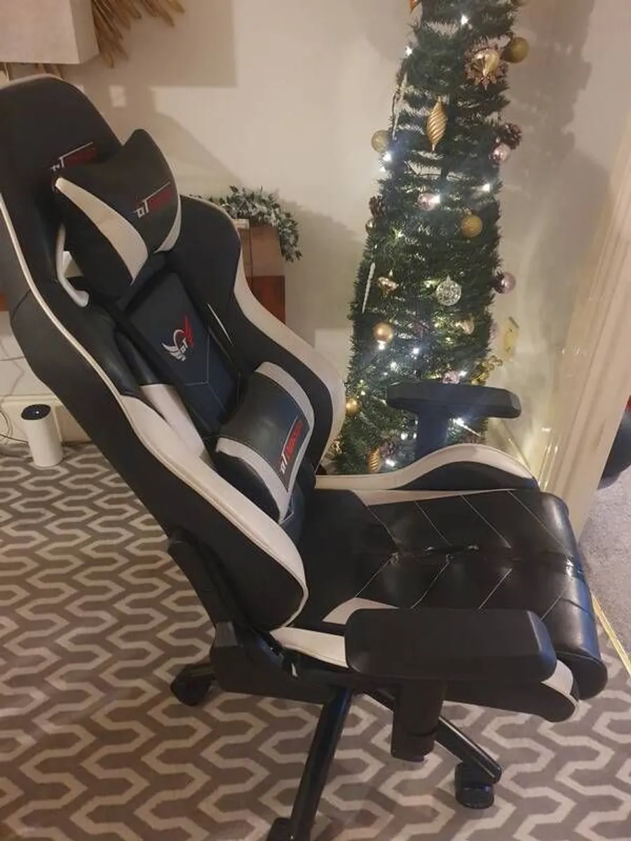 Gaming Chair - Image 3