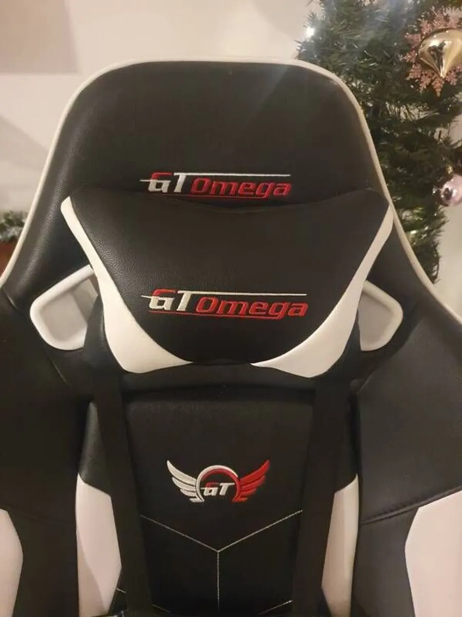 Gaming Chair - Image 4