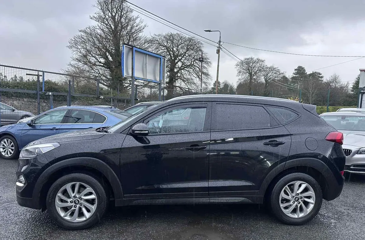 Hyundai Tucson NCT + TAX! Huge Spec!! - Image 3