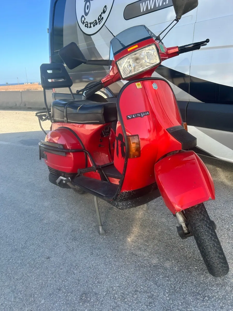 1990 vespa TX200 original paint - Image 1