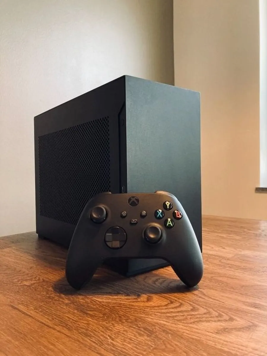 miniITX - AMD Ryzen 7700, 32GB ddr5, AMD RX 9060XT 16GB, 1tb nvme ssd, 1440p- gaming pc - Image 1