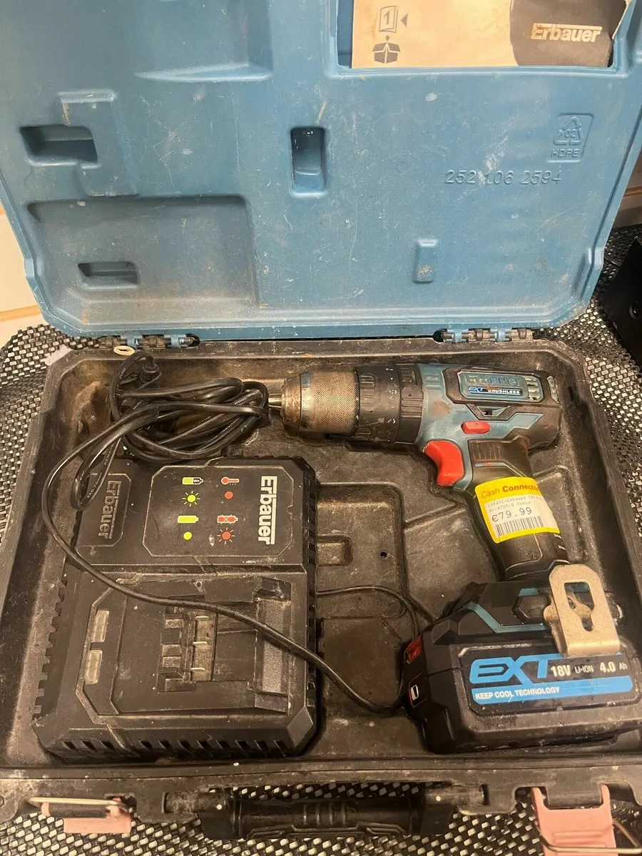 Erbauer 18V Drill set