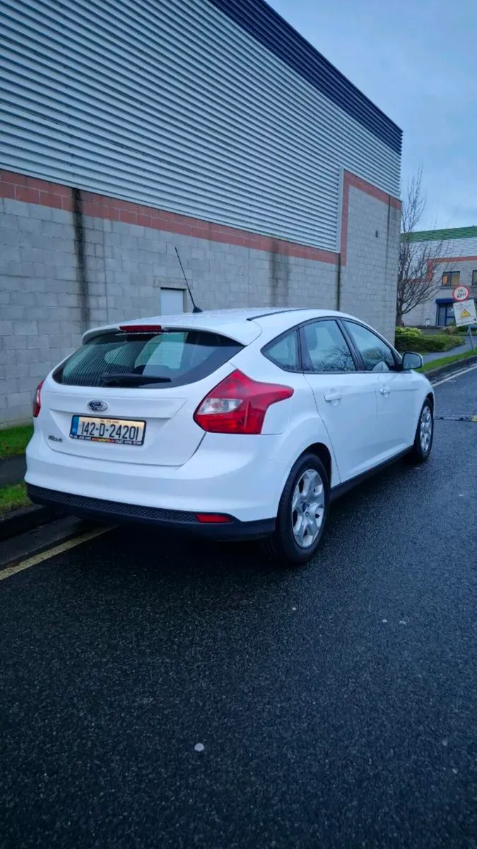 Ford Focus - Image 2