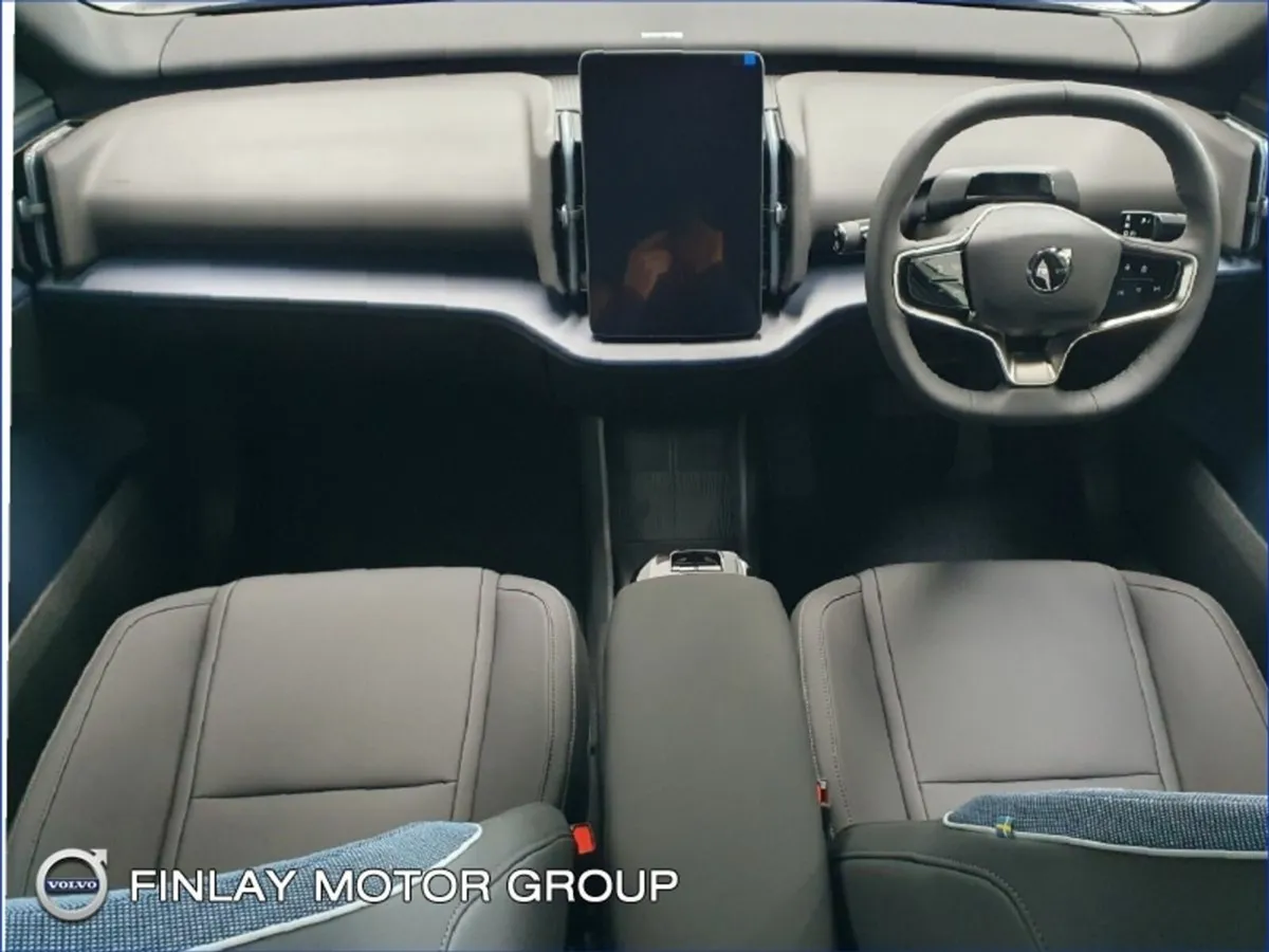 Volvo EX30 0% APR Plus single motor - Image 3