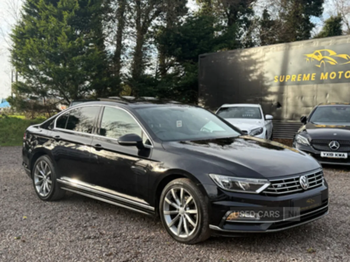 Volkswagen Passat 2017 - Image 1