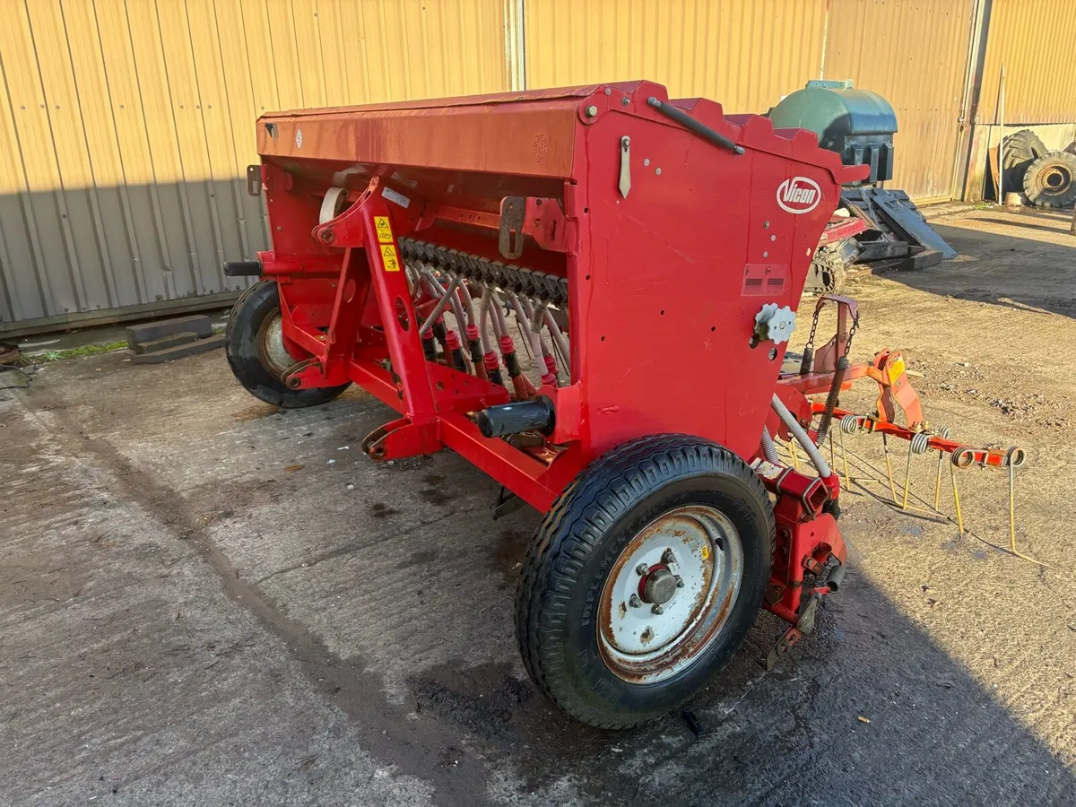 Vicon seeder - Image 1