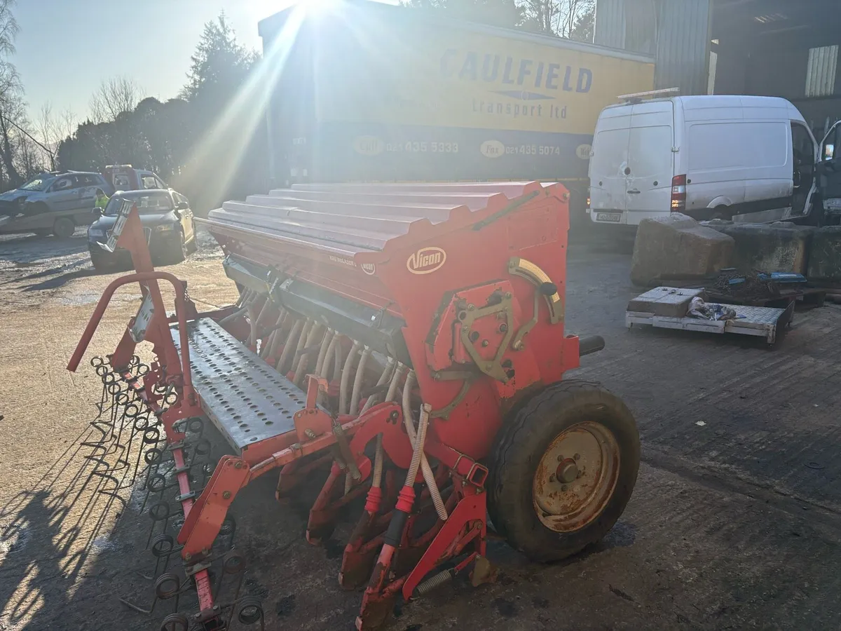 Vicon seeder - Image 4